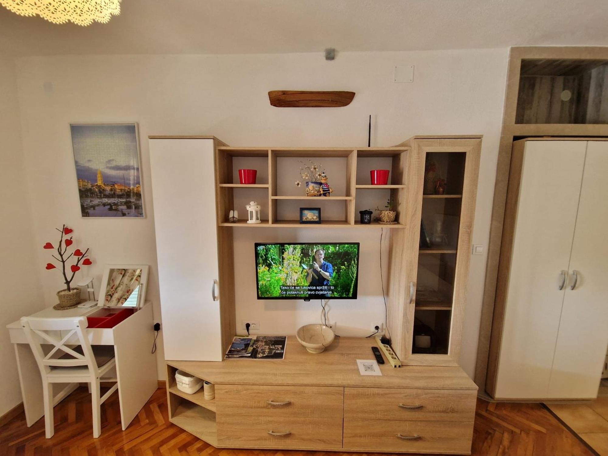 Studio Apartment Riva Сумартин Екстериор снимка
